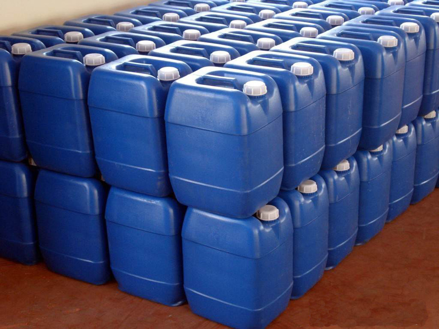 中硬中碱水质阻垢缓蚀剂